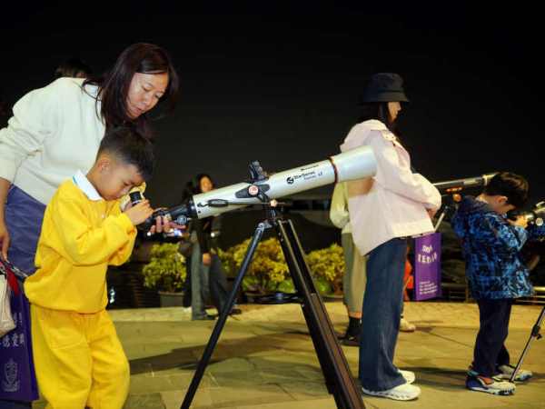 優質教育丨捕捉2025年最後一個超級月亮