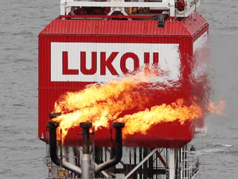 烏克蘭擊毀裏海3座俄羅斯鑽油台