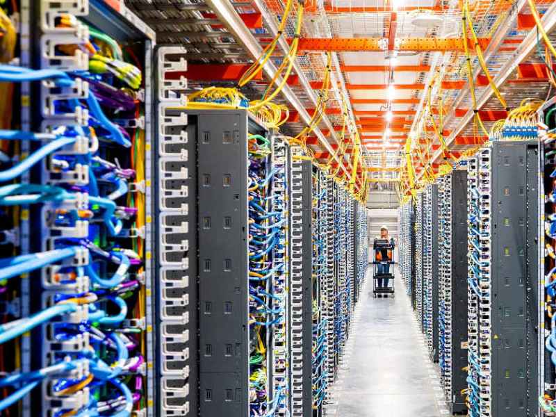 穆迪料未來五年數據中心投資達23萬億元