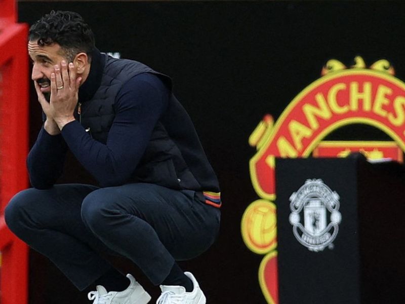 英超曼聯領隊阿摩廉被球會解僱