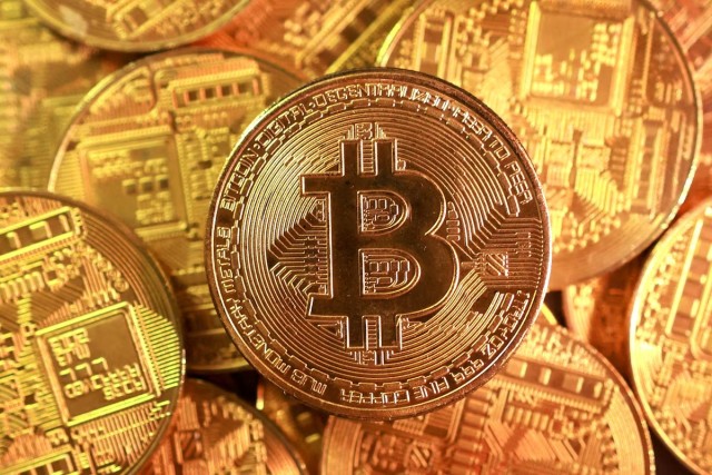 Standard Chartered’s crypto bull sticks to US$100,000 bitcoin call despite ‘painful’ week