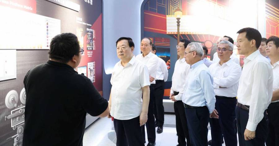 十五五丨夏寶龍訪橫琴粵澳深度合作區及珠海市調研